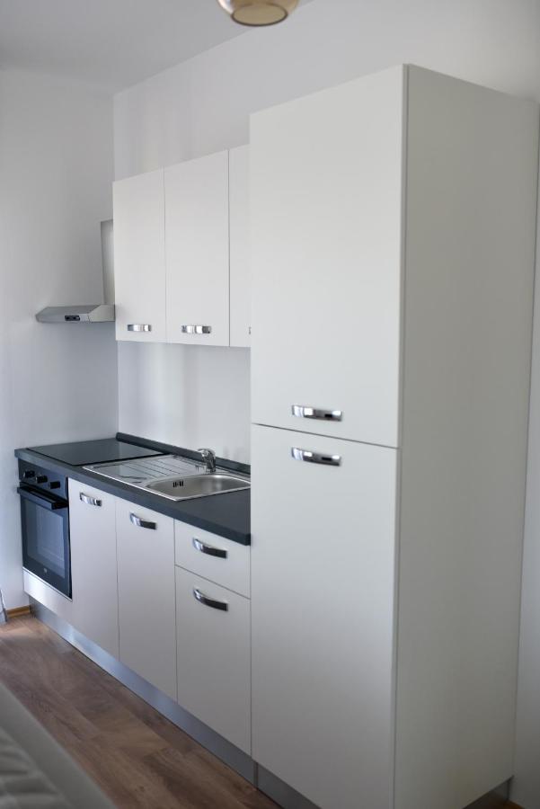B1Villa 斯里马 外观 照片